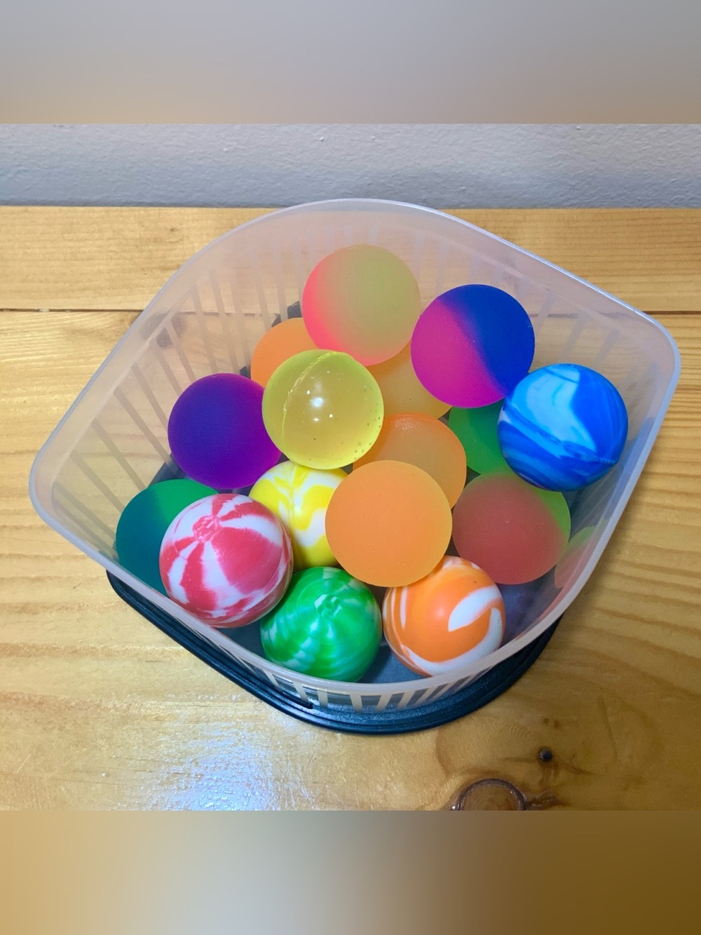 Colourful Assorted Bouncy Balls
